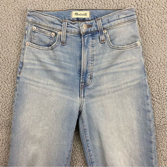 Madewell Perfect Vintage Straight Jean Danby Wash: Knee-Rip Edition  | Size:  24 - Picture 2 of 15